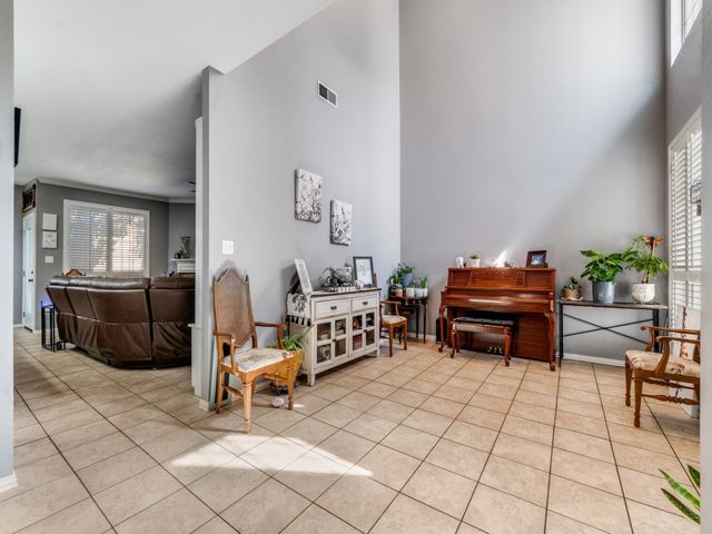 8417 Towneship Lane, Dallas, TX 75243