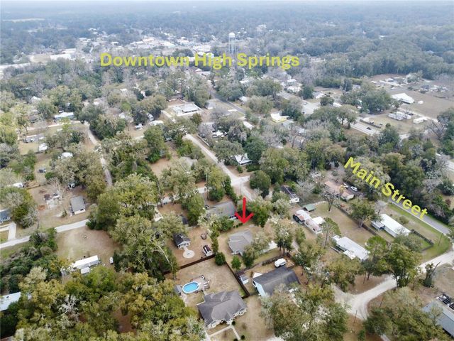 18254 NW 238TH STREET, High Springs, FL 32643