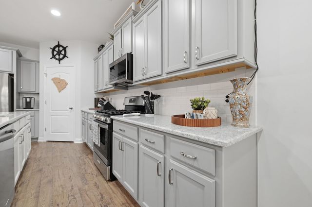 109 Astoria Park Loop, Conway, SC 29526