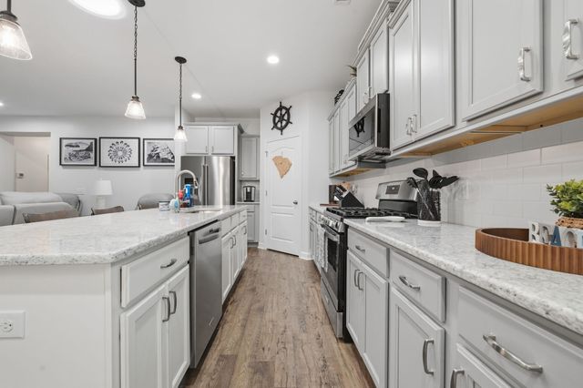 109 Astoria Park Loop, Conway, SC 29526