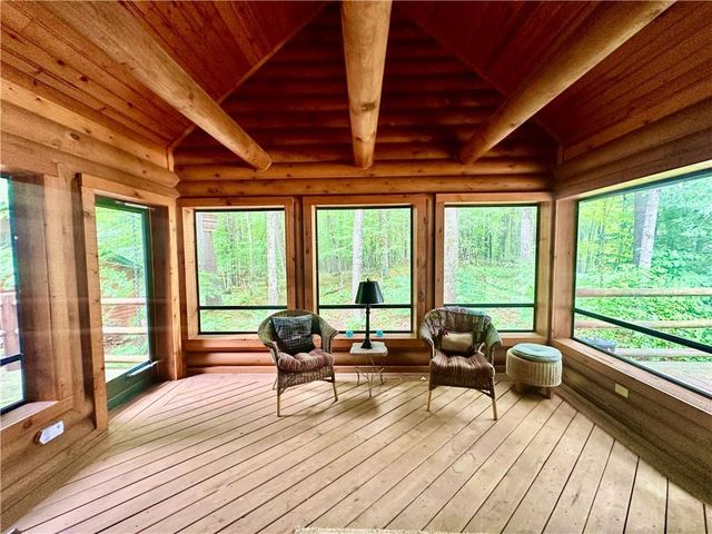 15050 367th Street, Stanley, WI 54768