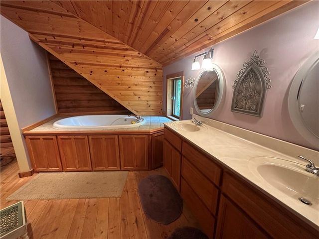 15050 367th Street, Stanley, WI 54768