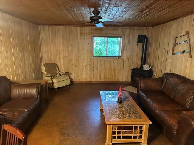 15050 367th Street, Stanley, WI 54768