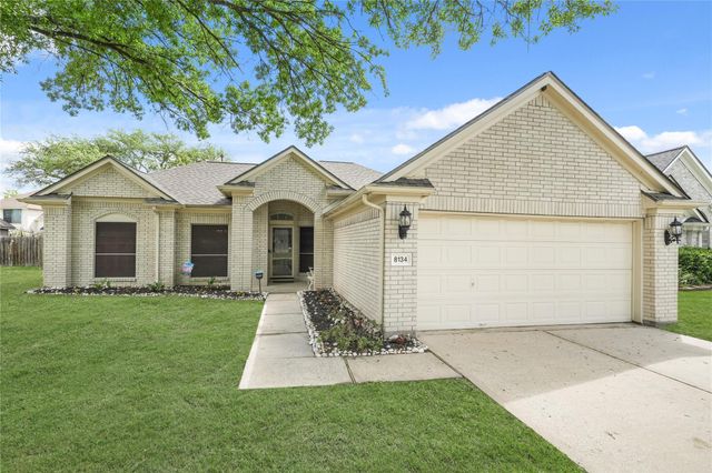 8134 Blue Jay, Baytown, TX 77523