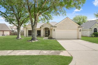 8134 Blue Jay, Baytown, TX 77523