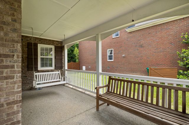 1014 Belcor Dr, Spring Hill, TN 37174