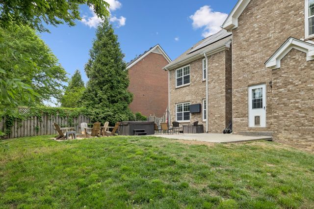 1014 Belcor Dr, Spring Hill, TN 37174