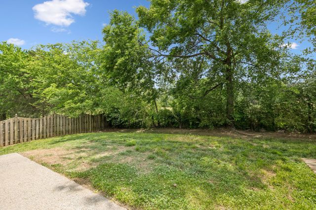 1014 Belcor Dr, Spring Hill, TN 37174