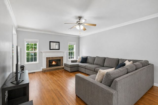 1014 Belcor Dr, Spring Hill, TN 37174