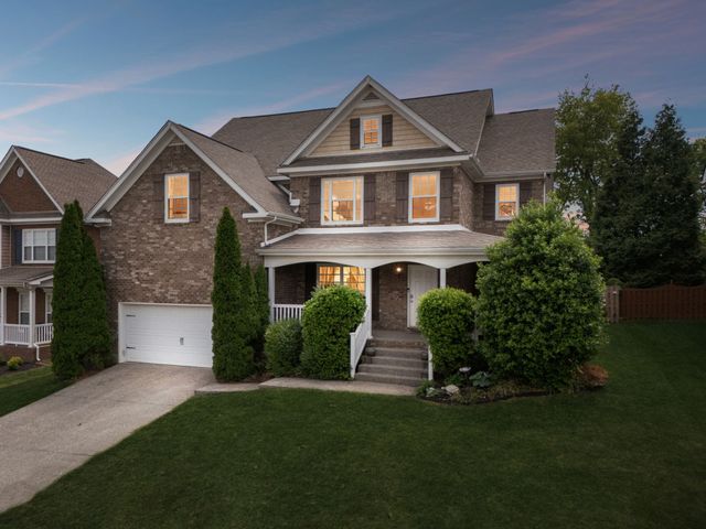 1014 Belcor Dr, Spring Hill, TN 37174