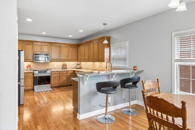 1014 Belcor Dr, Spring Hill, TN 37174