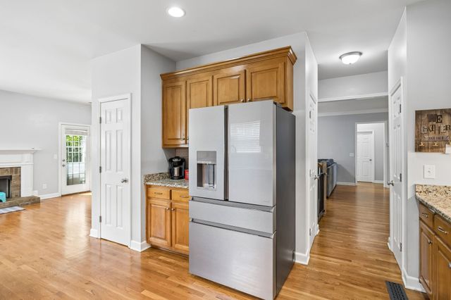 1014 Belcor Dr, Spring Hill, TN 37174