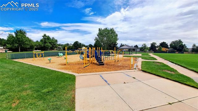 3835 Strawberry Field Grove G, Colorado Springs, CO 80906