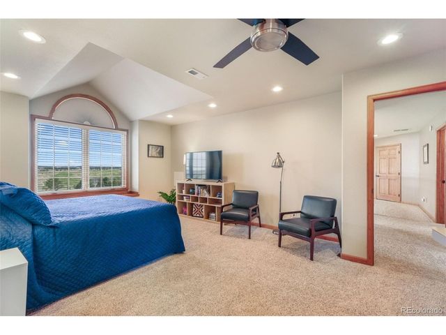 19748 Kershaw Ct, Monument, CO 80132