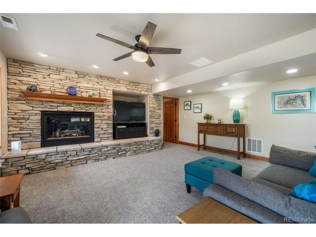 19748 Kershaw Ct, Monument, CO 80132