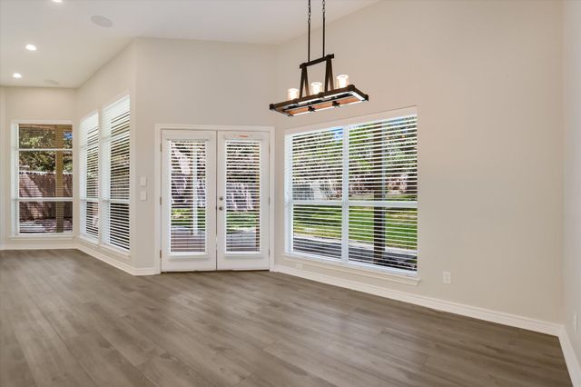 408 Cargill DR, Spicewood, TX 78669