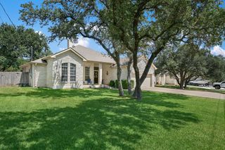 408 Cargill DR, Spicewood, TX 78669