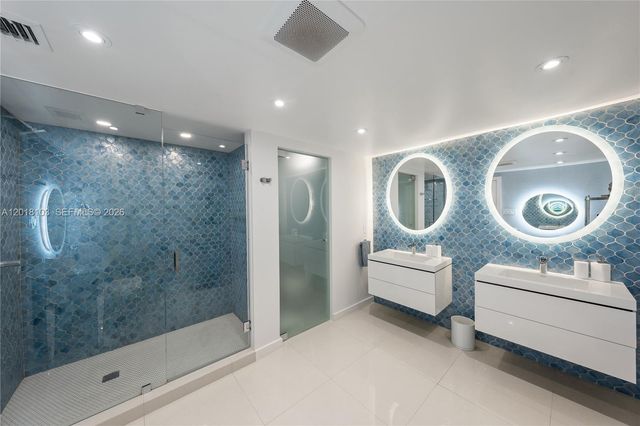 3 Grove Isle Dr C410, Miami, FL 33133