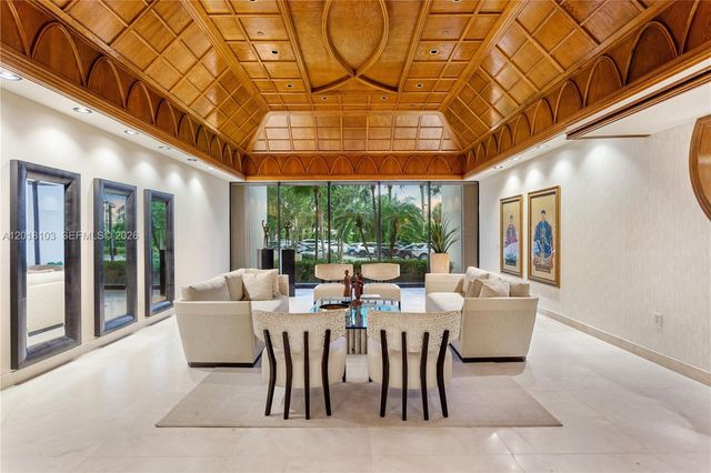 3 Grove Isle Dr C410, Miami, FL 33133