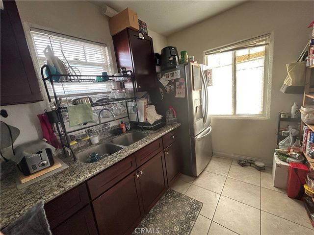 8582 Wheeler 1, Fontana, CA 92335
