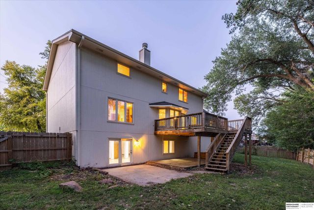 17327 P Street, Omaha, NE 68135