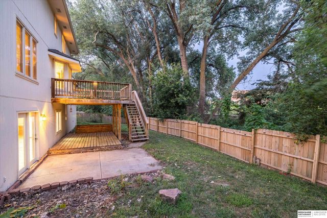 17327 P Street, Omaha, NE 68135