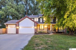 17327 P Street, Omaha, NE 68135