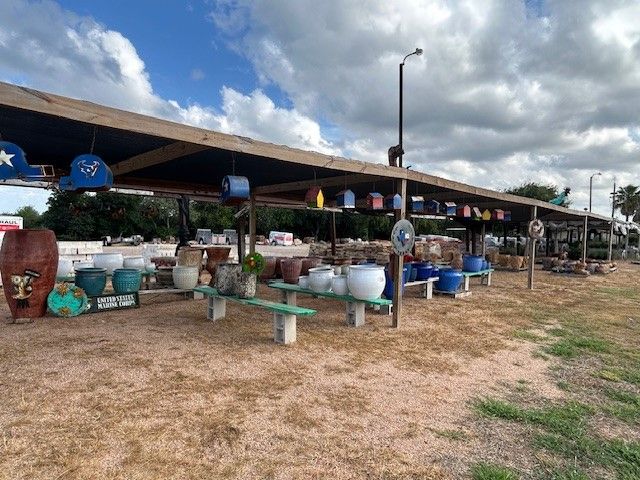3312 US-77, Odem, TX 78370