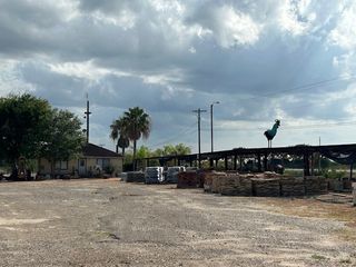 3312 US-77, Odem, TX 78370