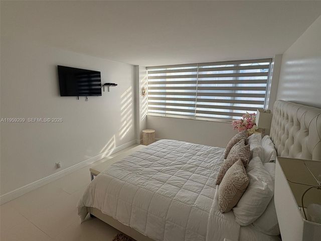 2030 S Ocean Dr 1812, Hallandale Beach, FL 33009