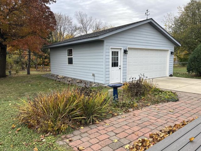 113 E 4th Street, Monticello, MN 55362