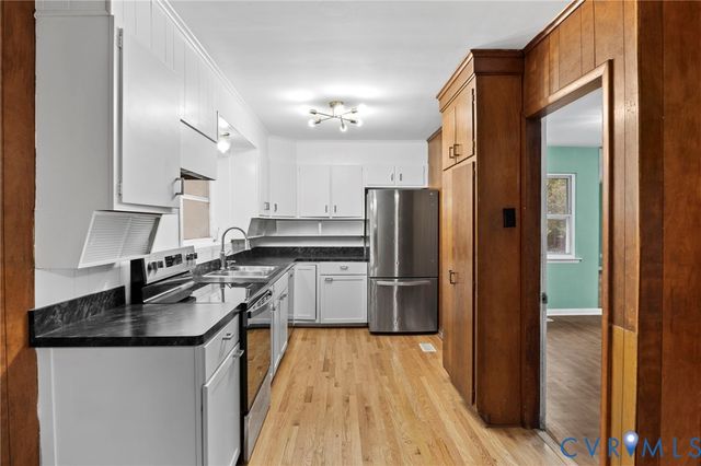8020 Patterson Ave, Henrico, VA 23229