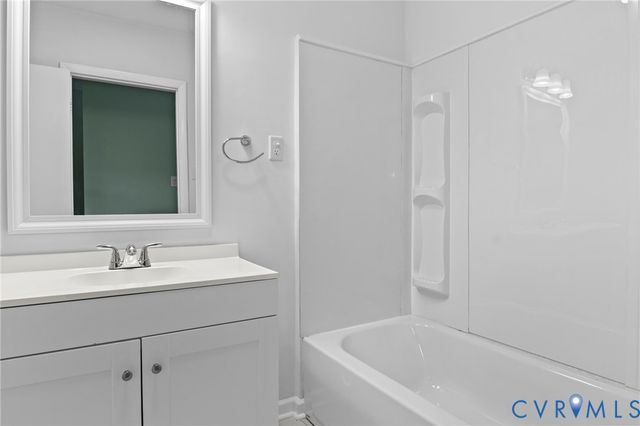 8020 Patterson Ave, Henrico, VA 23229