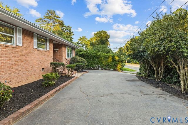 8020 Patterson Ave, Henrico, VA 23229