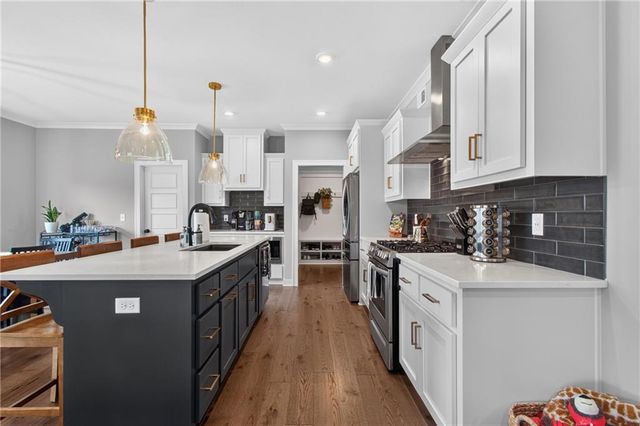 4404 SW Grindstone Circle, Lee's Summit, MO 64082