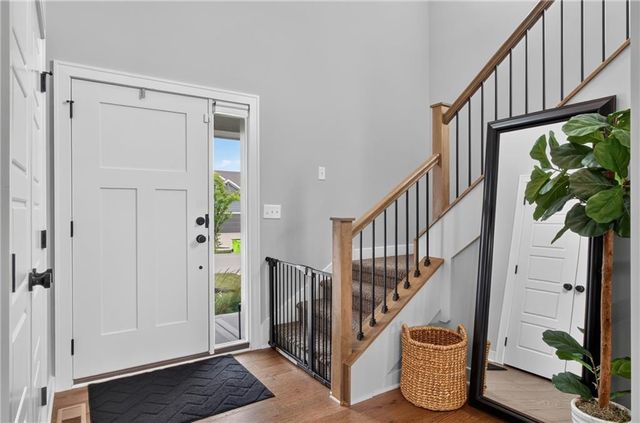 4404 SW Grindstone Circle, Lee's Summit, MO 64082