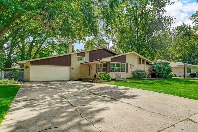 13007 S Oak Park Avenue, Palos Heights, IL 60463