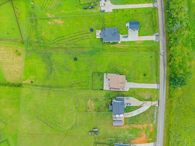 4133 Liverworth Rd, Southside, TN 37171