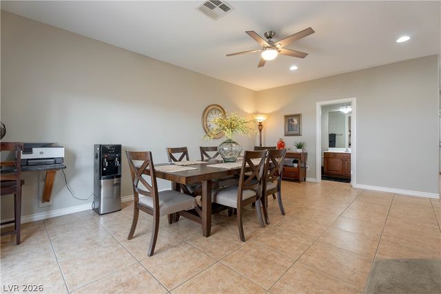 9504 Victory Garden Avenue, Las Vegas, NV 89149