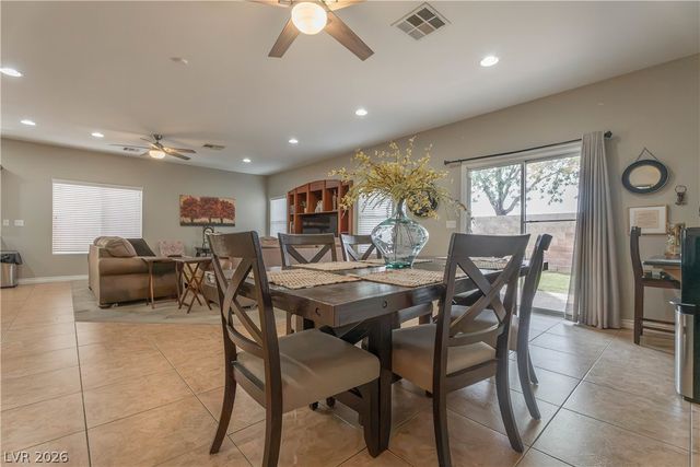 9504 Victory Garden Avenue, Las Vegas, NV 89149