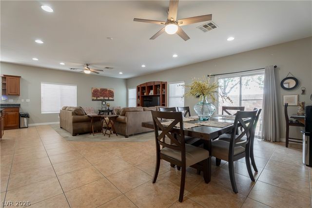 9504 Victory Garden Avenue, Las Vegas, NV 89149