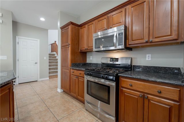 9504 Victory Garden Avenue, Las Vegas, NV 89149