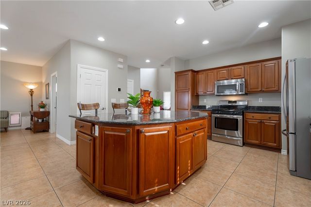 9504 Victory Garden Avenue, Las Vegas, NV 89149