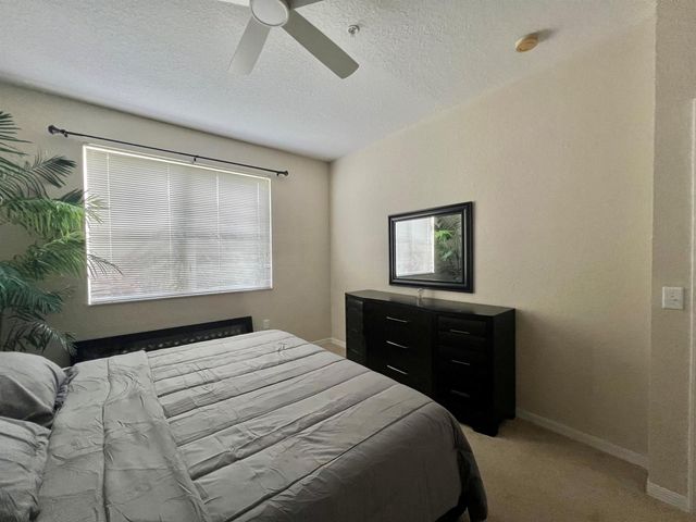 11021 Legacy Lane 302, Palm Beach Gardens, FL 33410
