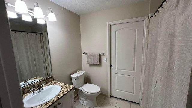 11021 Legacy Lane 302, Palm Beach Gardens, FL 33410