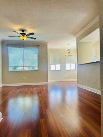 11021 Legacy Lane 302, Palm Beach Gardens, FL 33410