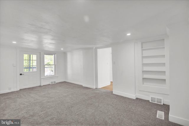 40 W BIRCH ST, Coatesville, PA 19320