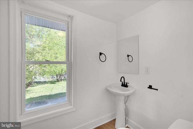 40 W BIRCH ST, Coatesville, PA 19320