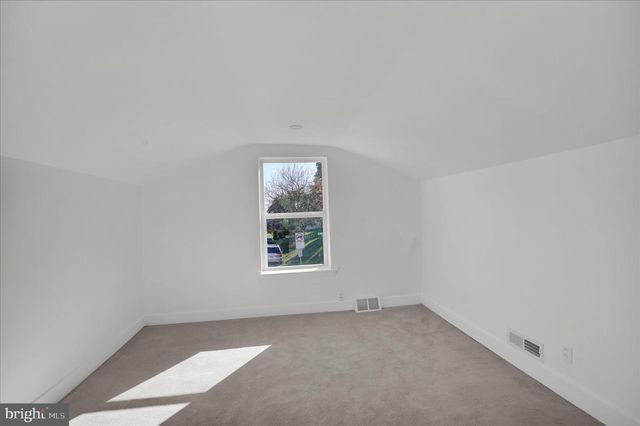40 W BIRCH ST, Coatesville, PA 19320