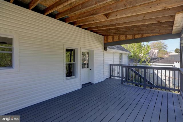 40 W BIRCH ST, Coatesville, PA 19320